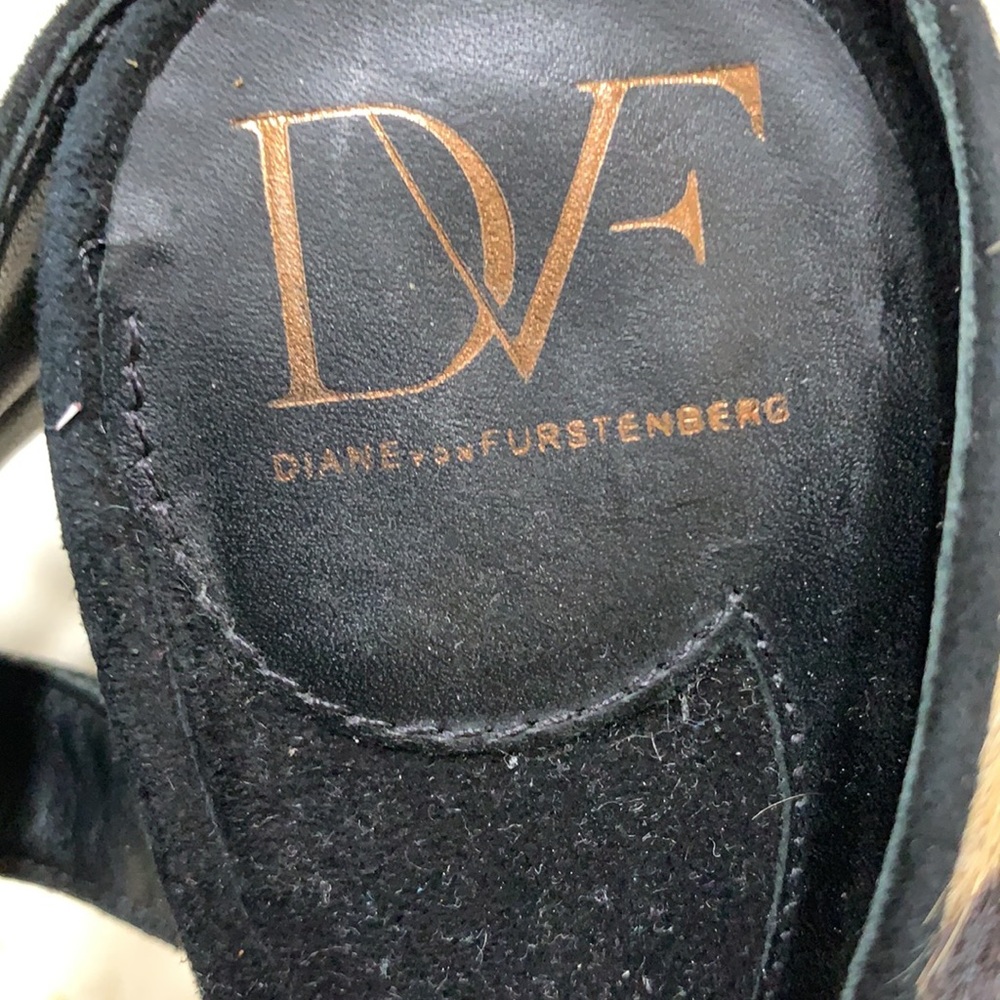 Shoes - Picture 5 of 7
